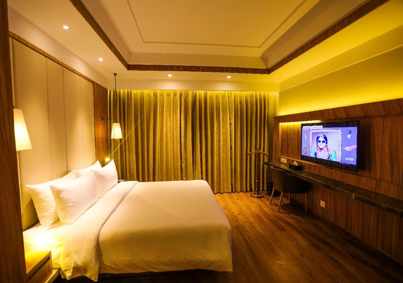 Hotel Radisson Bhopal Zewnętrze zdjęcie
