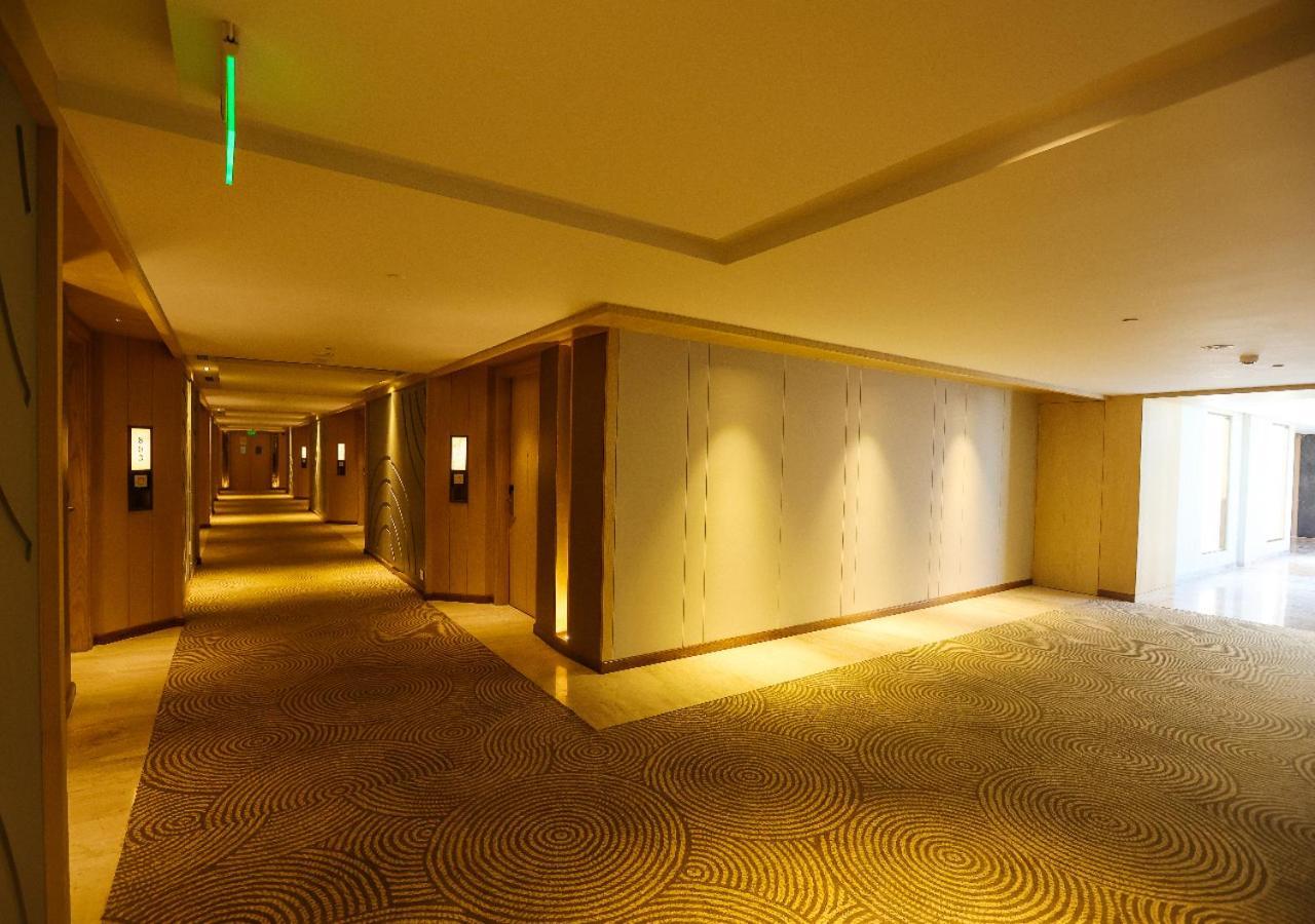 Hotel Radisson Bhopal Zewnętrze zdjęcie