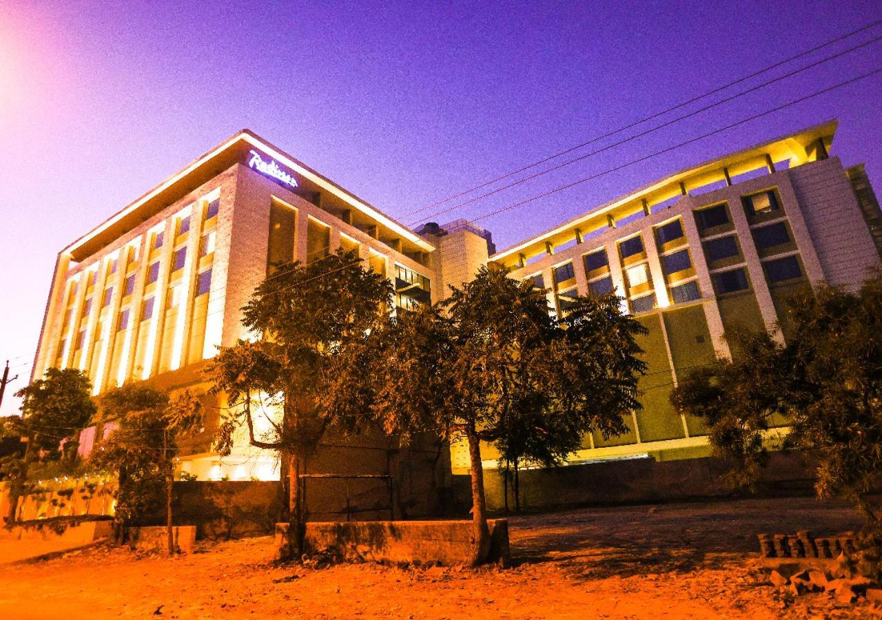 Hotel Radisson Bhopal Zewnętrze zdjęcie