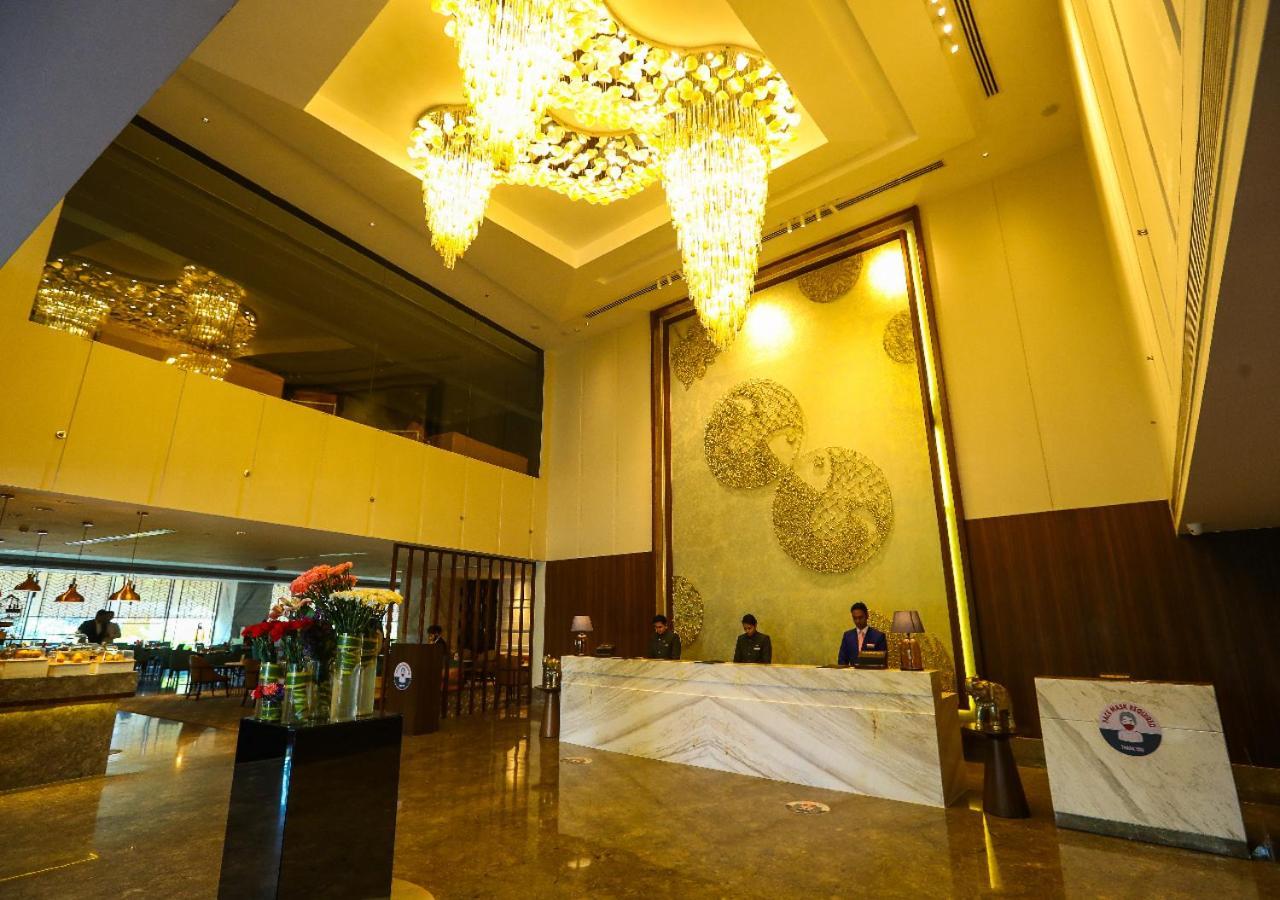 Hotel Radisson Bhopal Zewnętrze zdjęcie