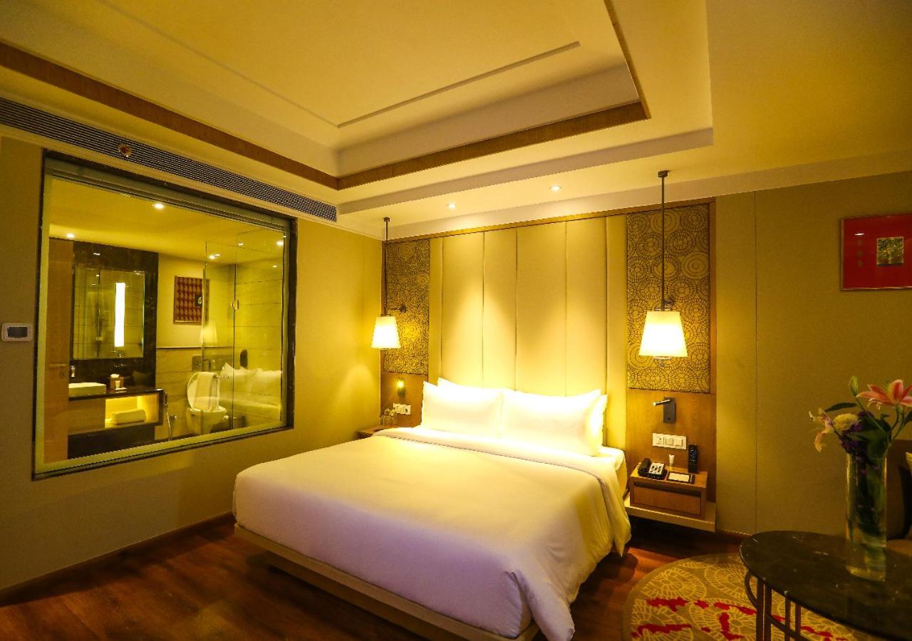 Hotel Radisson Bhopal Zewnętrze zdjęcie