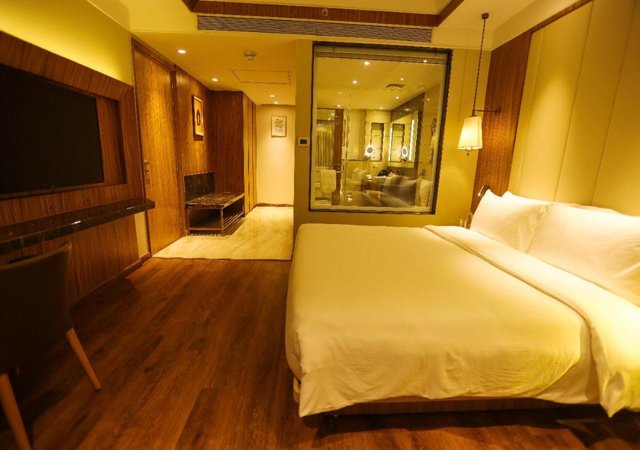 Hotel Radisson Bhopal Zewnętrze zdjęcie